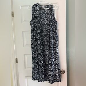 LuLaRoe Joy Navy and White Printed Sleeveless  Vest